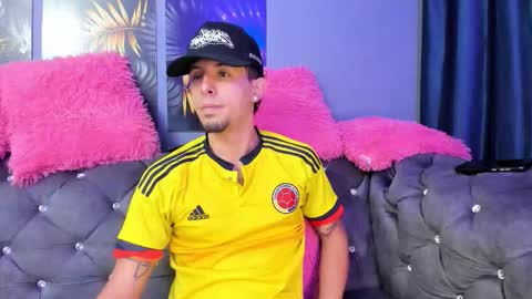 Snapshot of shadowlustt chatting on November 4, 2025, 12:59 pm shadowlustt online show from November 4, 2025, 12:59 pm