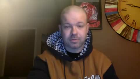 Snapshot of shadyyyyyy7 chatting on February 8, 2025, 3:19 am Shady online show from February 8, 2025, 3:19 am