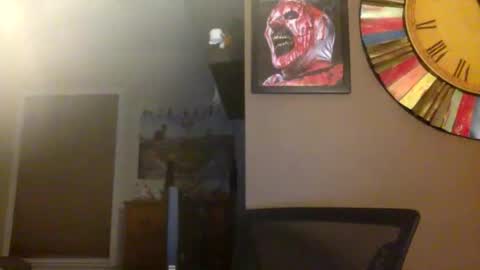 Snapshot of shadyyyyyy7 chatting on February 12, 2025, 5:05 am Shady online show from February 12, 2025, 5:05 am