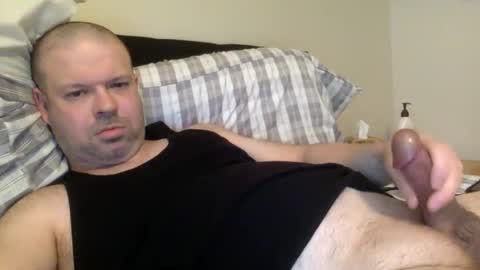 Shady online show from April 15, 2026, 5:31 pm