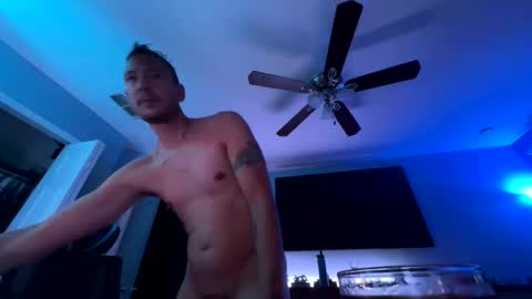 Snapshot of shaftyone4u chatting on November 6, 2025, 12:22 am shaftyone4u online show from November 6, 2025, 12:22 am