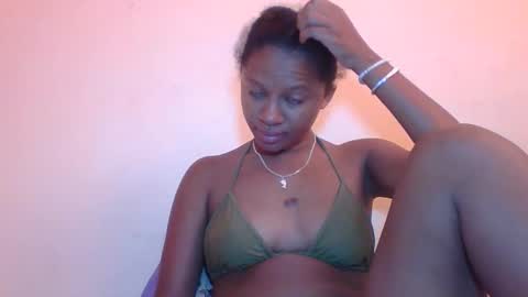 shainnah online show from November 17, 2025, 4:40 am