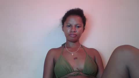shainnah online show from November 18, 2025, 4:50 am
