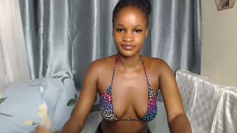 shaky xxx online show from October 14, 2025, 3:24 pm