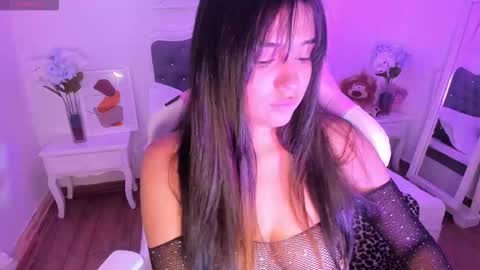 Snapshot of shaleena_ chatting on November 5, 2025, 7:58 pm Shalena online show from November 5, 2025, 7:58 pm