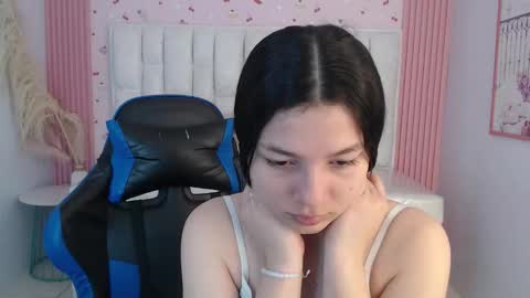 Shalon  online show from December 16, 2025, 1:27 pm