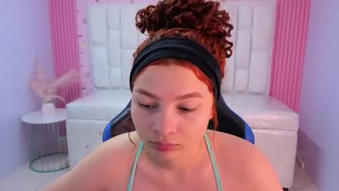 Snapshot of shalon_diaz_sub chatting on May 16, 2026, 1:35 am Shalon online show from May 16, 2026, 1:35 am