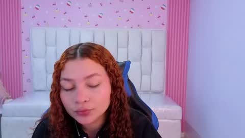 Snapshot of shalon_diaz_sub chatting on June 17, 2026, 1:01 pm Shalon online show from June 17, 2026, 1:01 pm