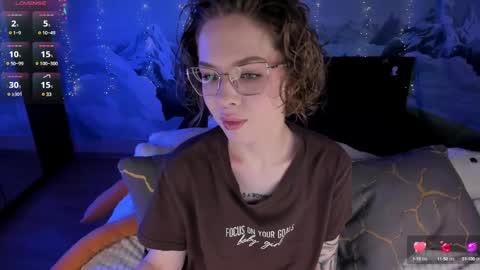 Snapshot of shameles_pussy chatting on January 19, 2025, 5:58 am shameles_pussy online show from January 19, 2025, 5:58 am