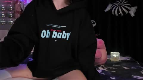 Snapshot of shameles_pussy chatting on October 19, 2025, 12:50 pm shameles_pussy online show from October 19, 2025, 12:50 pm