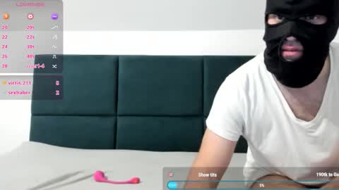 shamelesscouple2 online show from November 12, 2025, 7:24 pm