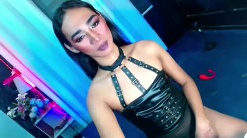 MISS SHANE online show from December 7, 2024, 11:45 pm
