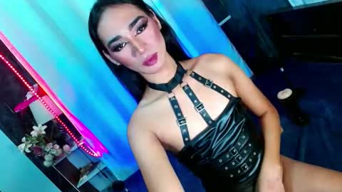 MISS SHANE online show from December 15, 2024, 4:59 pm