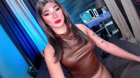 Snapshot of shane_hugexx chatting on September 24, 2025, 10:57 pm MISS SHANE online show from September 24, 2025, 10:57 pm