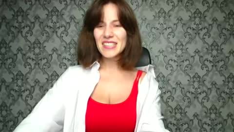 Snapshot of shannen_sweet chatting on November 10, 2025, 12:59 pm Shannen online show from November 10, 2025, 12:59 pm