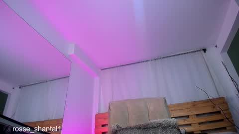 Shantal online show from March 6, 2026, 2:35 pm