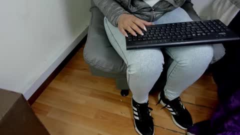 shantal__g online show from February 18, 2026, 12:23 pm