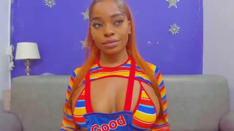 Shantal online show from July 17, 2026, 4:34 pm