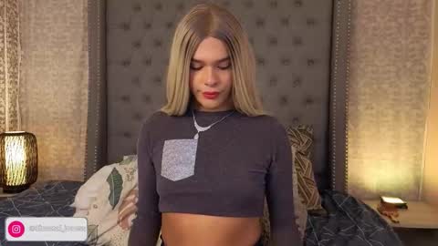 Snapshot of shantaljoness chatting on October 3, 2025, 4:20 am Shantal Jones online show from October 3, 2025, 4:20 am