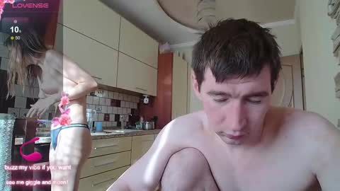 Snapshot of shantifamily chatting on November 22, 2025, 10:25 am Mikki and Cadence online show from November 22, 2025, 10:25 am