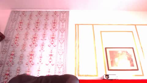 Snapshot of shanyferrati chatting on December 27, 2024, 5:16 pm SHANYF online show from December 27, 2024, 5:16 pm