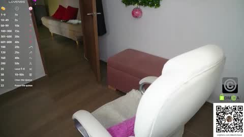 Lau online show from December 3, 2025, 6:50 pm