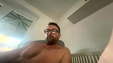 Sharksboy online show from November 9, 2025, 7:39 am