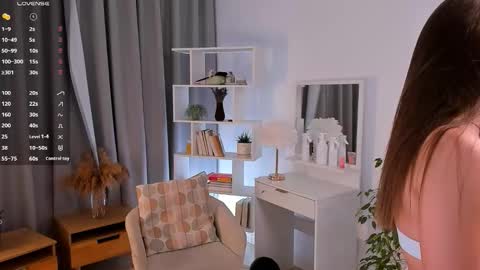 Snapshot of sharlenehannon chatting on November 11, 2025, 11:10 am Sharlene online show from November 11, 2025, 11:10 am