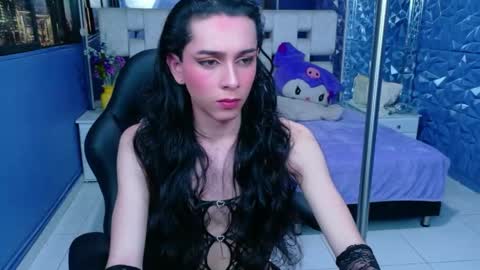 Snapshot of sharlon_ chatting on April 21, 2026, 2:23 pm Sharlond online show from April 21, 2026, 2:23 pm