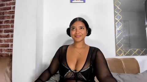 Sharlot online show from April 11, 2026, 1:37 pm