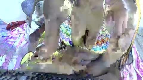 Snapshot of sharlyn123 chatting on November 30, 2025, 10:41 am shally online show from November 30, 2025, 10:41 am