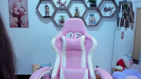 Sharon online show from March 4, 2025, 2:06 am