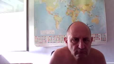 Snapshot of sharpshoder chatting on June 20, 2026, 9:56 am Peter online show from June 20, 2026, 9:56 am