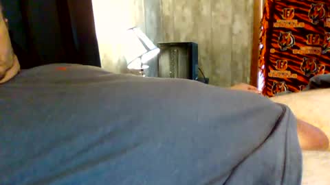 shaun_hatcher31 online show from June 26, 2026, 4:22 pm