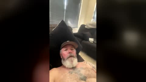 shaunhosking3 online show from January 8, 2026, 4:37 am