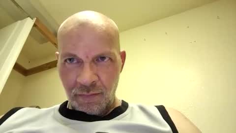 shawnford734 online show from May 13, 2026, 7:39 am
