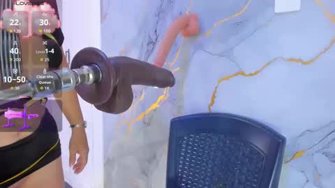 Snapshot of shayra_boobs1 chatting on November 6, 2025, 12:06 pm Shayra online show from November 6, 2025, 12:06 pm