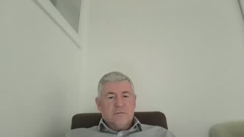 Snapshot of she52 chatting on November 24, 2025, 1:44 pm she52 online show from November 24, 2025, 1:44 pm