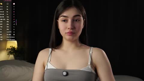 Tessa online show from March 6, 2026, 1:57 am