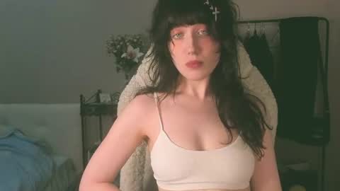 Chiara online show from June 17, 2026, 4:30 pm