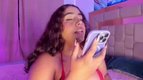 Snapshot of sheeylaroee chatting on February 12, 2025, 12:58 am Heidy online show from February 12, 2025, 12:58 am