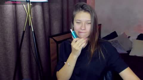 Snapshot of sheillatyler chatting on October 13, 2025, 7:19 am Alexis online show from October 13, 2025, 7:19 am