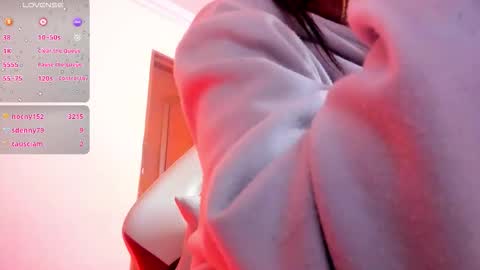 Snapshot of sheilly_brown chatting on January 18, 2026, 7:17 pm sheilly_brown online show from January 18, 2026, 7:17 pm