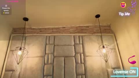 Snapshot of sheilly_brown chatting on July 5, 2026, 4:36 pm sheilly_brown online show from July 5, 2026, 4:36 pm