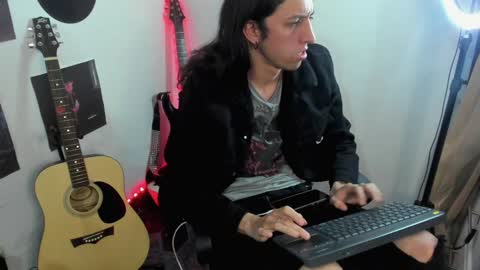 Snapshot of shelby__loveshow chatting on February 6, 2025, 5:35 am shelby__loveshow online show from February 6, 2025, 5:35 am