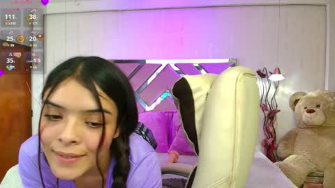 Snapshot of shelby_carson chatting on January 10, 2025, 11:50 pm Shelby cute online show from January 10, 2025, 11:50 pm