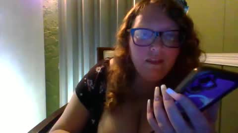 Snapshot of shelbyannn chatting on December 17, 2024, 4:23 am Red online show from December 17, 2024, 4:23 am