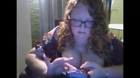 Snapshot of shelbyannn chatting on December 31, 2024, 2:08 am Red online show from December 31, 2024, 2:08 am