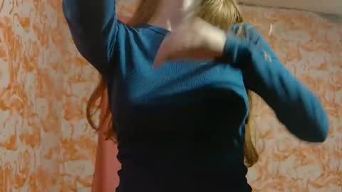 Snapshot of shelikessoymilk chatting on October 23, 2025, 2:55 am Erika online show from October 23, 2025, 2:55 am