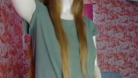 Erika online show from July 19, 2026, 5:49 pm
